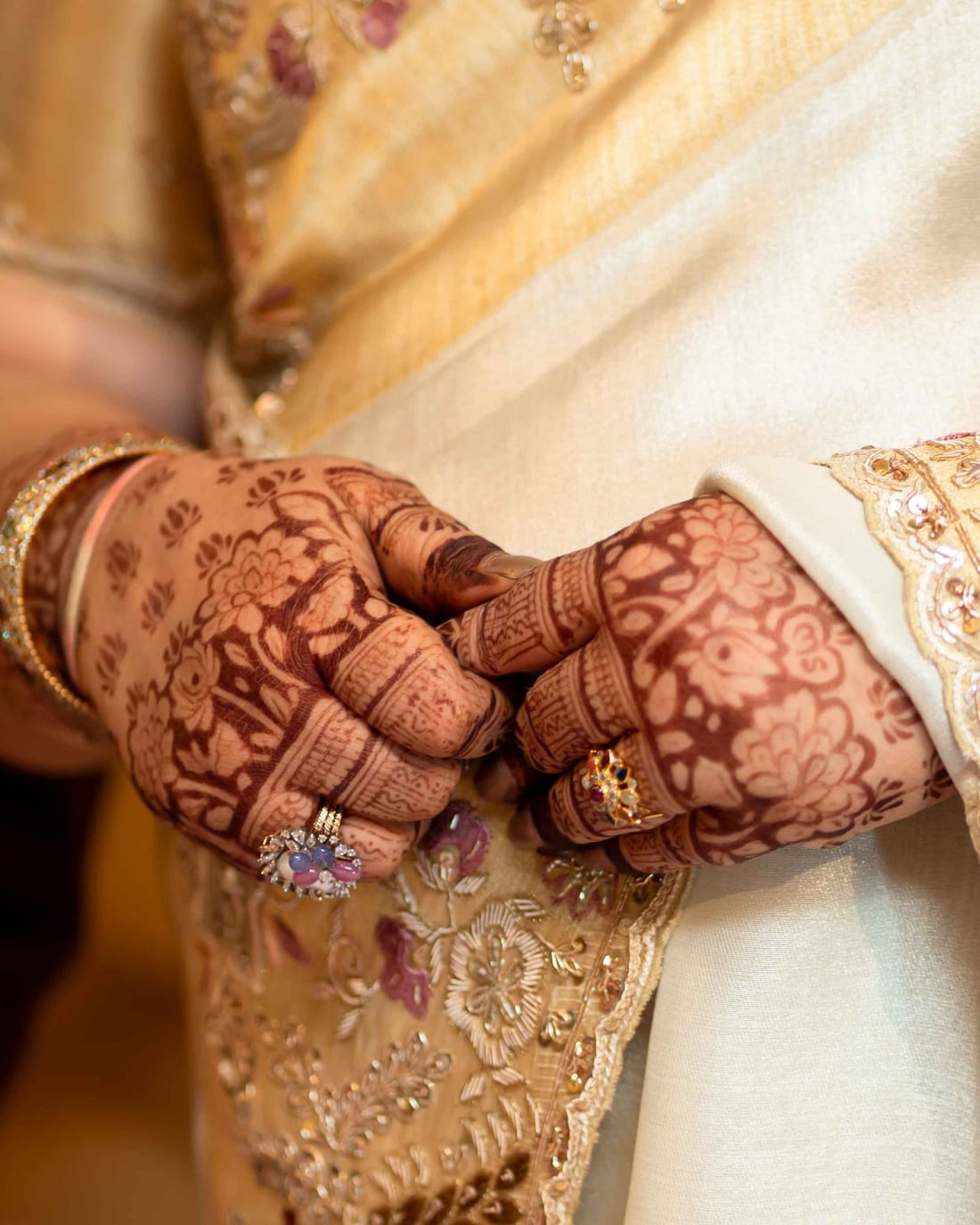 Kasavu saree with gold zari border, worn with jasmine